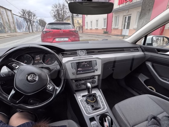 Volkswagen Passat (2)