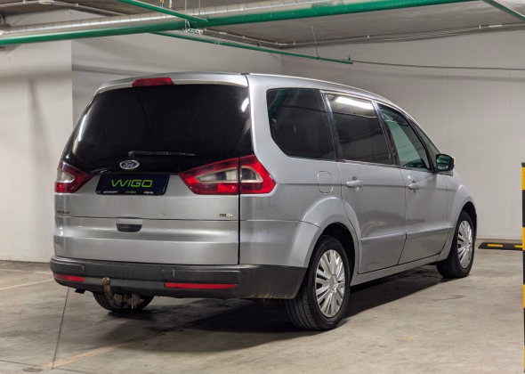Ford Galaxy (6)