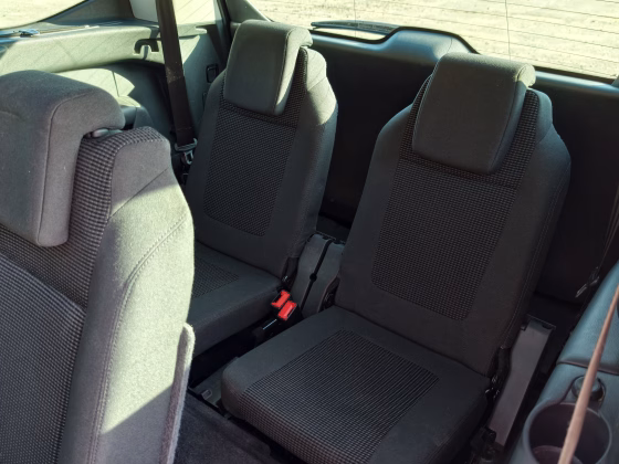 Peugeot 5008 (26)