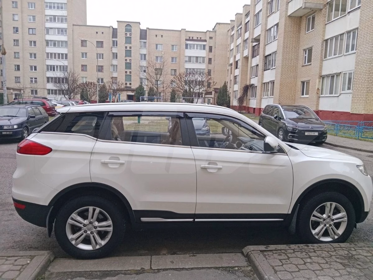 Geely Atlas