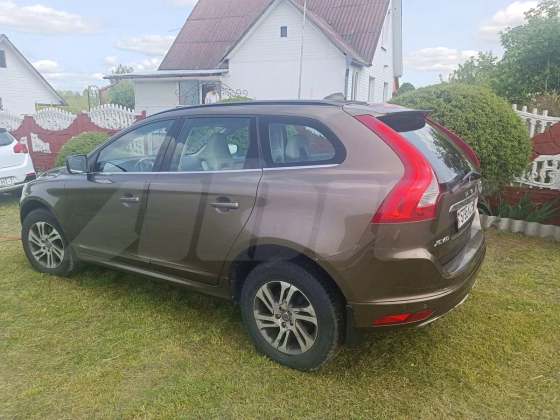 Volvo XC60 (3)