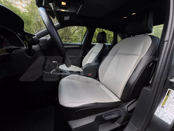 Volkswagen Jetta (16)