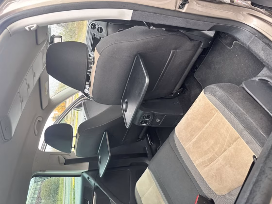 Volkswagen Tiguan (9)