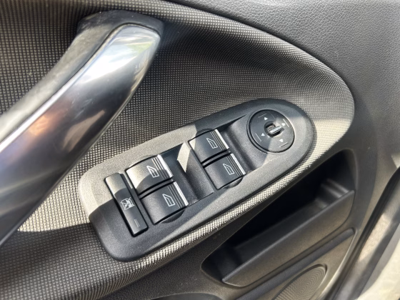 Ford C-Max (18)