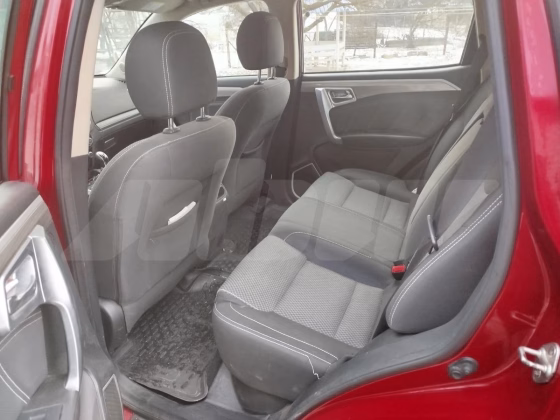 Geely Emgrand X7 (5)
