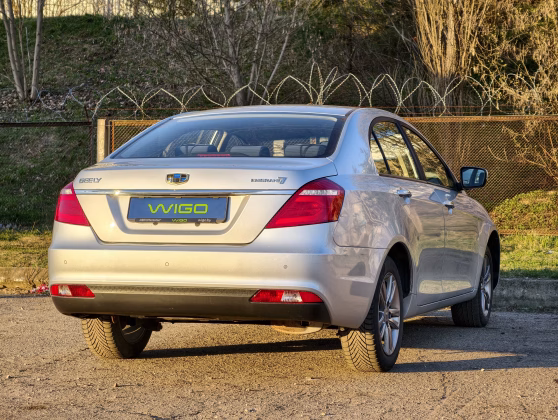 Geely Emgrand X7 (6)