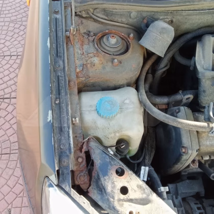 Lada Granta (3)