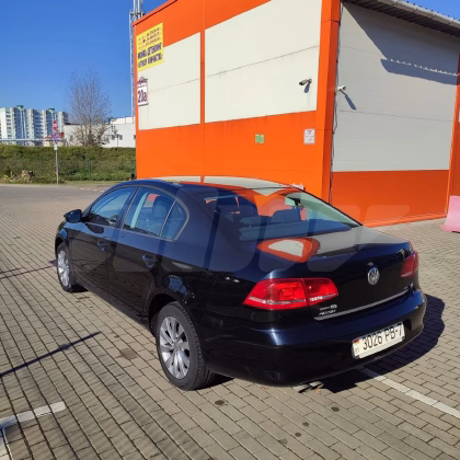 Volkswagen Passat (4)