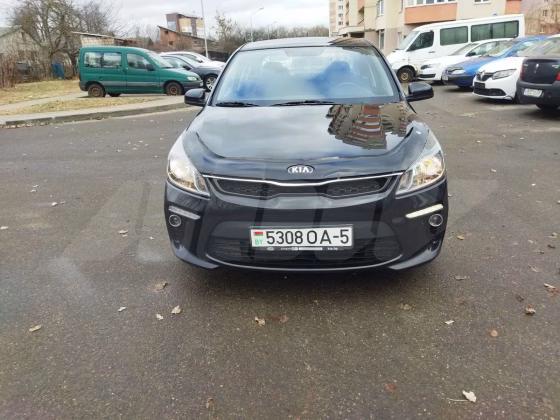 Kia Rio (4)