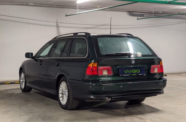 BMW 530 (4)