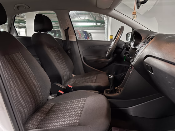 Volkswagen Polo (11)