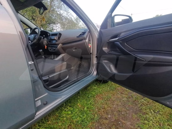Lada Vesta (6)