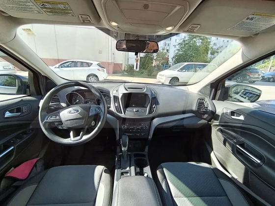 Ford Escape (7)