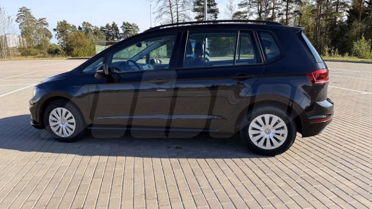 Volkswagen Golf Sportsvan (11)