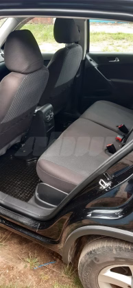 Volkswagen Tiguan (5)
