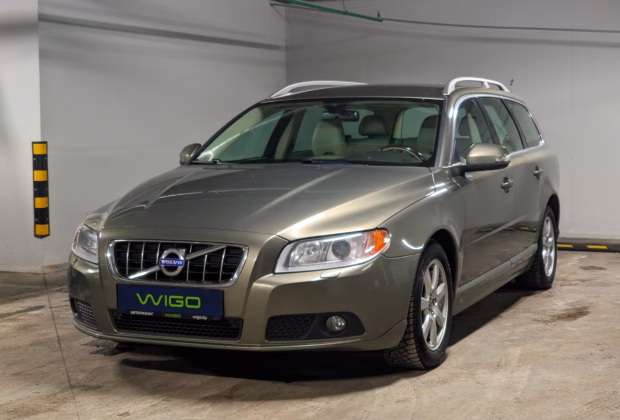 Volvo V70 (3)