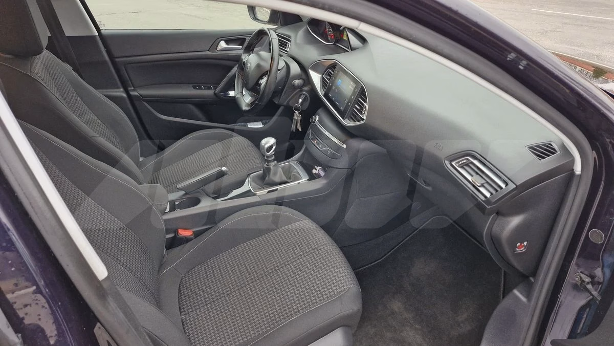 Peugeot 308