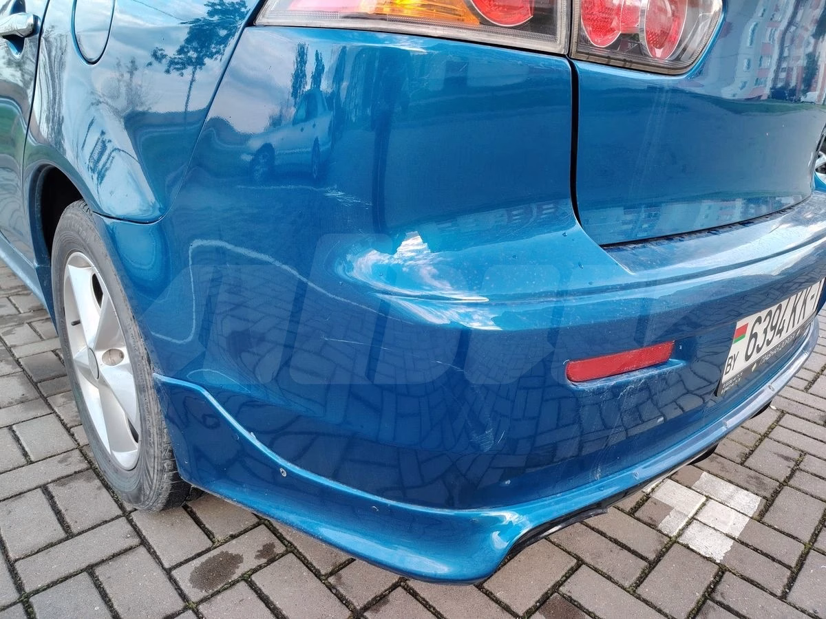 Mitsubishi Lancer