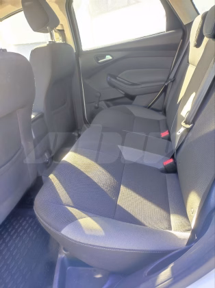 Ford Focus (11)