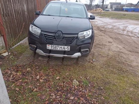 Renault Logan (2)