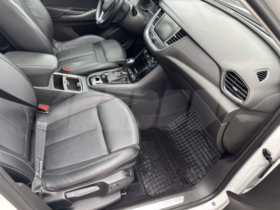 Opel Grandland X (16)