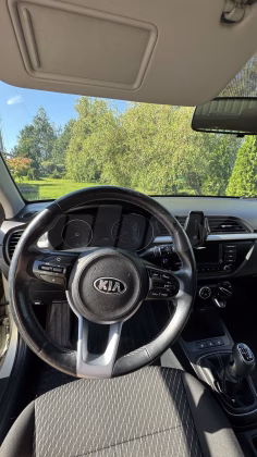 Kia Rio (4)