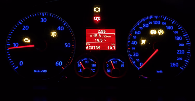 Volkswagen Touran (14)