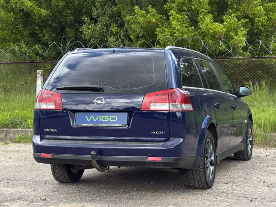 Opel Vectra (6)