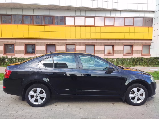 Skoda Octavia (1)