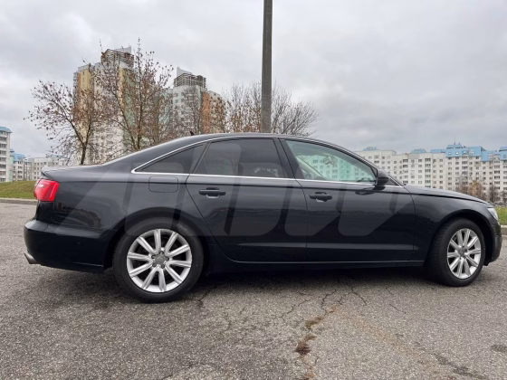 Audi A6 (4)