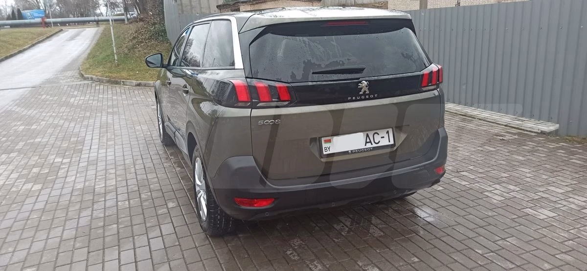 Peugeot 5008