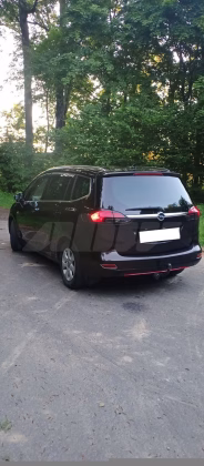 Opel Zafira (3)