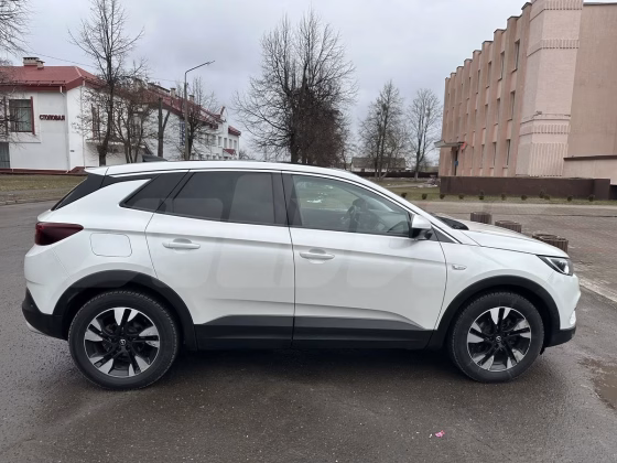 Opel Grandland X (12)