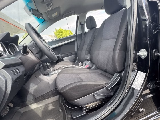 Mitsubishi Lancer (10)