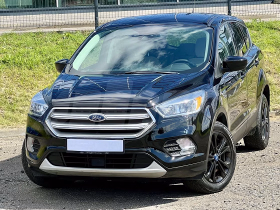 Ford Escape (1)