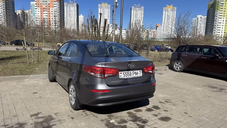 Kia Rio (3)