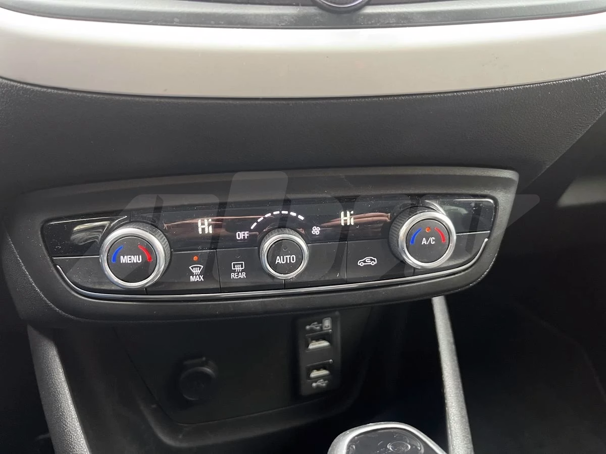 Opel Crossland (X)