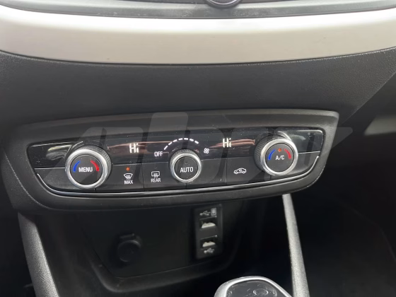 Opel Crossland (X) (19)