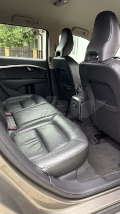 Volvo V70 (6)