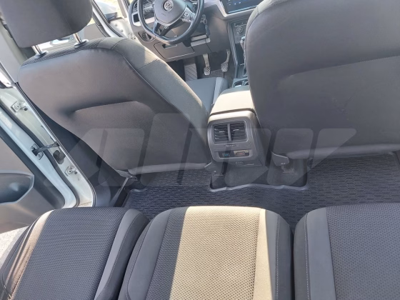 Volkswagen Touran (7)