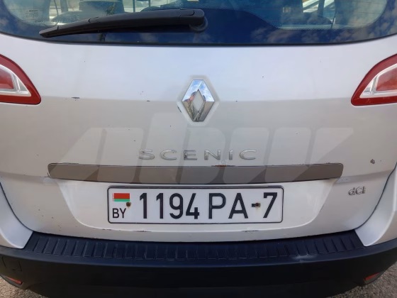 Renault Scenic (11)