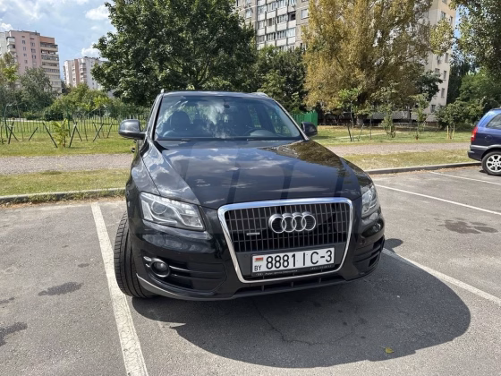 Audi Q5 (1)