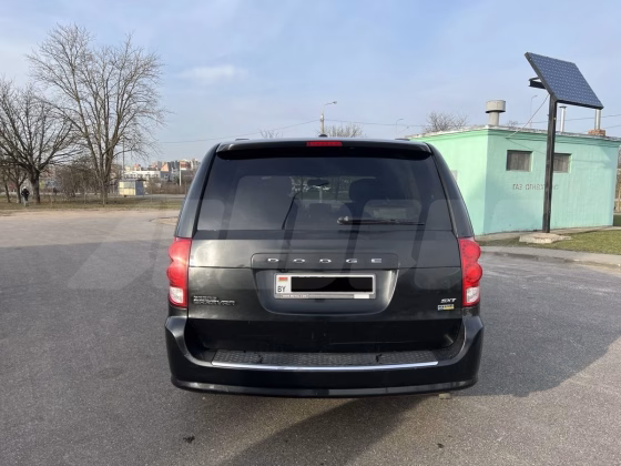 Dodge Caravan (4)