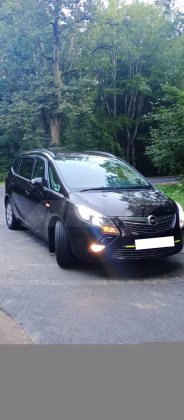 Opel Zafira (4)