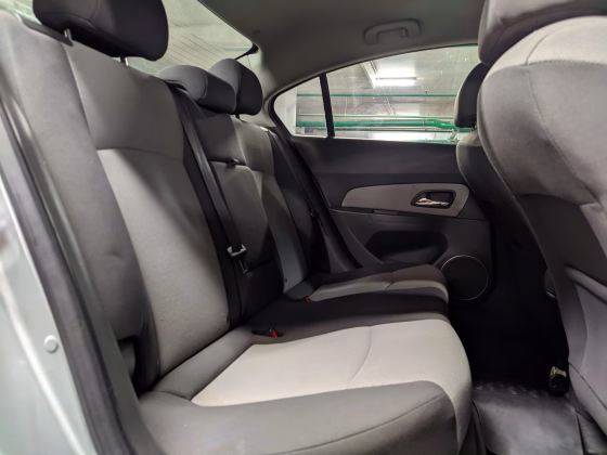 Chevrolet Cruze (15)