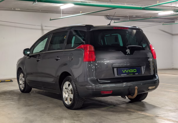 Peugeot 5008 (4)
