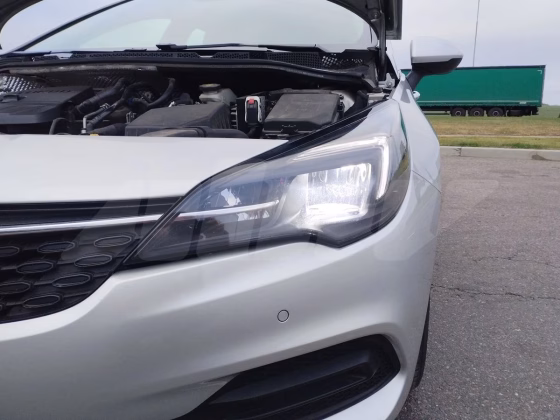 Opel Astra (1)