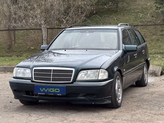 Mercedes-Benz C 230 (3)