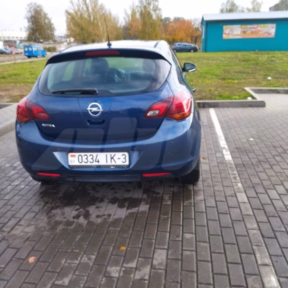 Opel Astra (2)