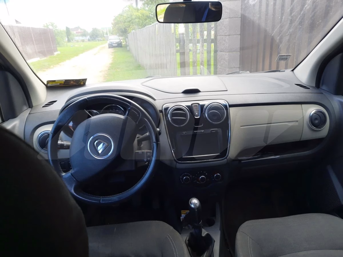 Dacia Lodgy